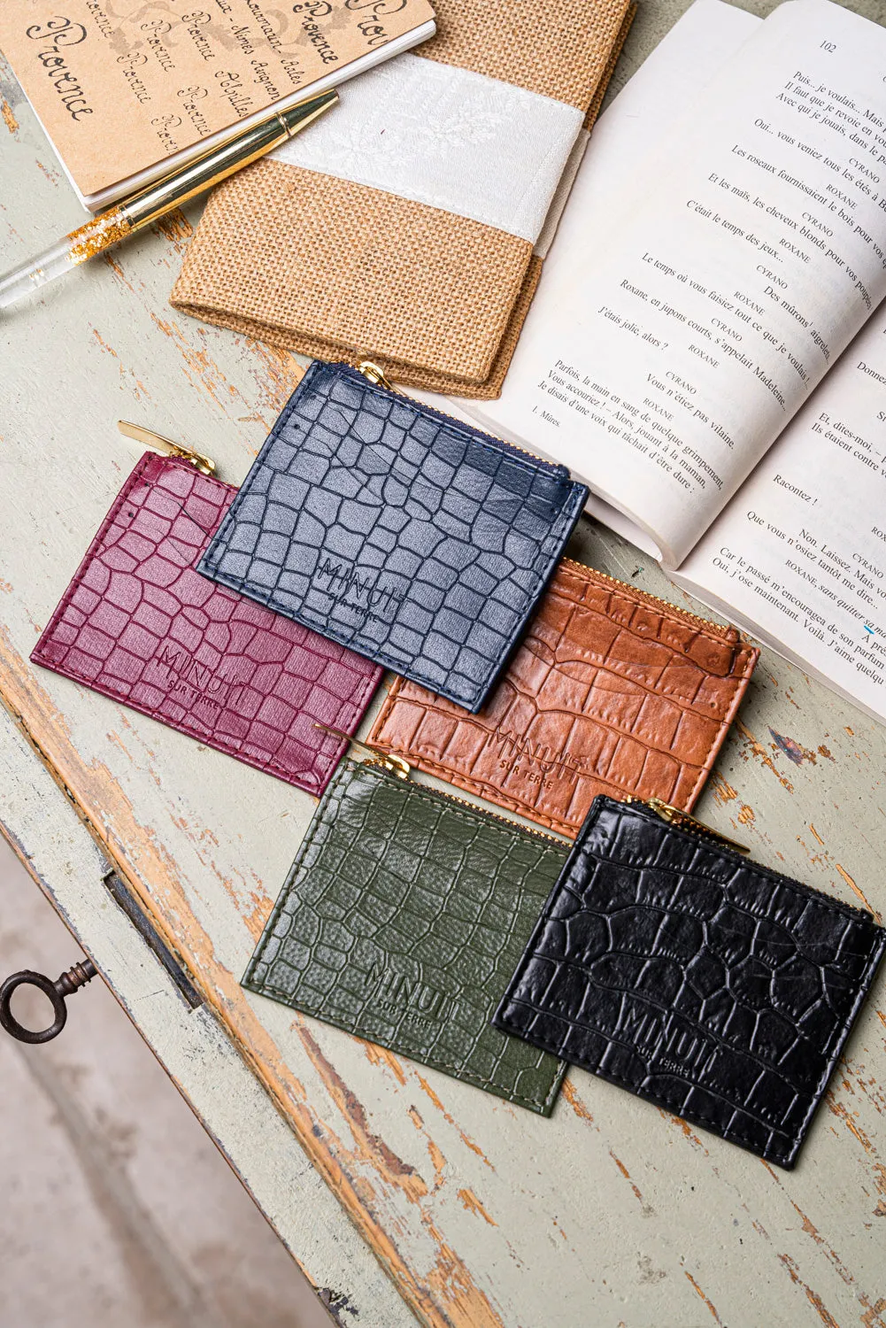 Vivace Bleu Croco